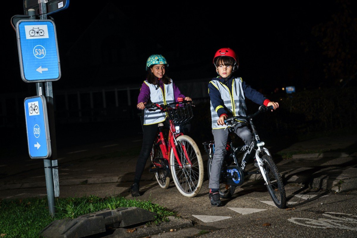 ProMove zet extra koplampen op veiligheid in het (school)verkeer